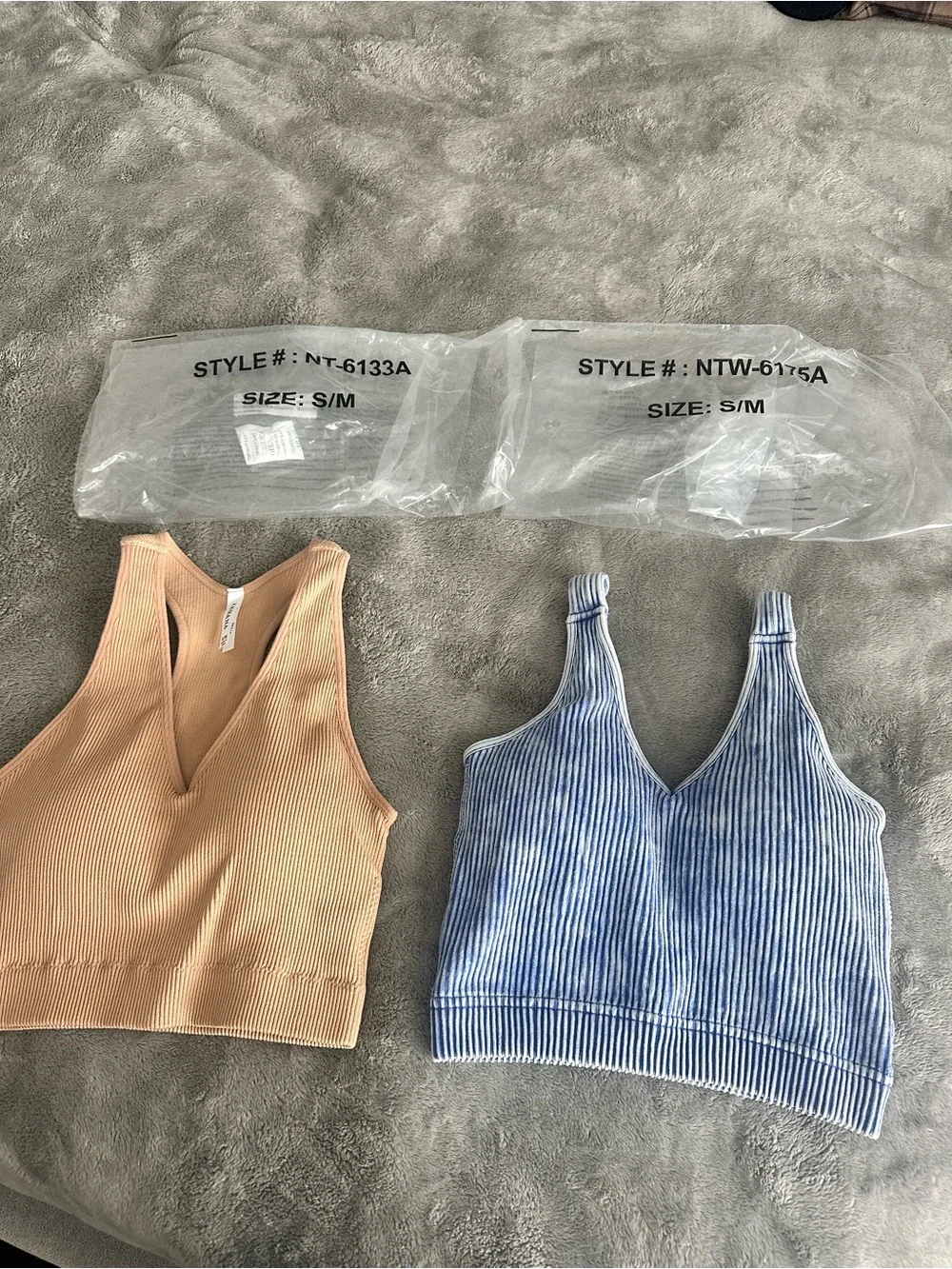 NWT 2 Zenana Outfitters Racerback Crop Top in Beige & Blue Straight Strap V Neck - Picture 1 of 12